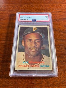 1957 Topps #76 Roberto Clemente HOF. PSA 3