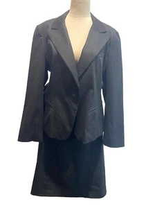 Veronika Maine Black Skirt 2Piece Suit Pin Stripe Sz 16 Stretch European Fabric - Picture 1 of 18