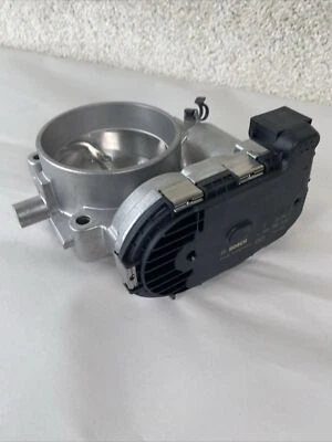 Bosch 0280750019 for Mercedes Benz 1121410125 Throttle Body Assembly Housing NEW - Image 1 of 4