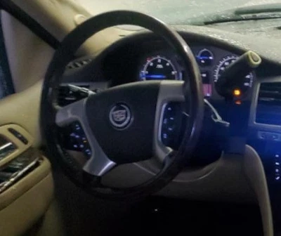 2013-2014 Cadillac Escalade ESV LH Driver Steering Wheel Airbag OEM - Image 1 of 3