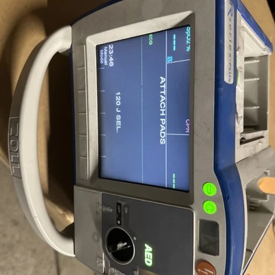 ZOLL R SERIES ALS DEFIBRILLATOR MONITOR Without Battery. (p3) - Image 1 of 2