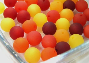 24 PolarisPerlen 14mm groß matt  Farbmix Rot Gelb Orange Töne 6 Farben - Bild 1 von 1