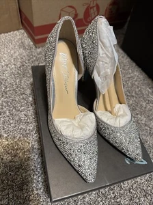 Betsey Johnson Shary Pump strass argento metallizzato tacco alto donna taglia 7 M - Foto 1 di 6