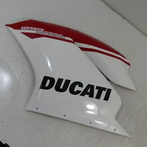 Ducati Panigale 1299 EZ:12 Seitenverkleidung links Seitendeckel A8492 - Bild 1 von 10