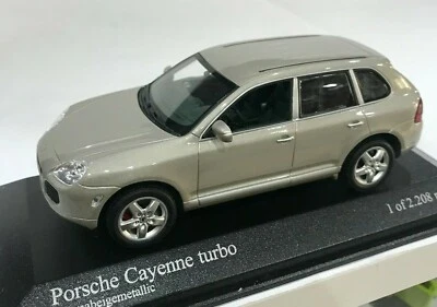 modellino Porsche Cayenne Turbo  Minichamps 1:43 Auto Sport Corsa Die-cast Suv  - Immagine 1 di 4