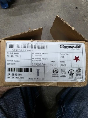 Calentador de agua Chronomite serie SR-40/208 SR 40 amperios, 208 V Foto 1 de 4
