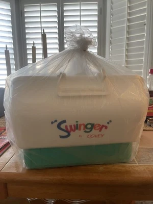 SWINGER BY COVEY VINTAGE DÉCADA DE 1970 REFRIGERADOR RETRÔ PESCA ACAMPAMENTO FEITO NOS EUA - Imagem 1 de 4