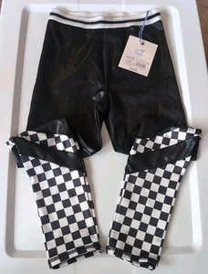 Girls Leggings Pants XS 4/5 Black And White Checkered Shiny - Picture 1 of 3