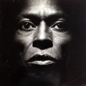 Miles Davis Tutu LP, Album Warner Bros. Records - 925 490-1 Europe 1986 VG+/VG+