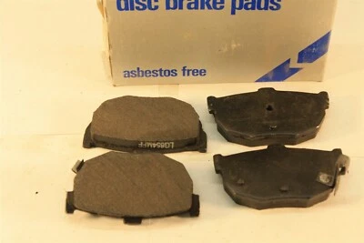 Pastillas de freno traseras semimetálicas para Nissan Máxima Sedán 1989-1990 Foto 1 de 3