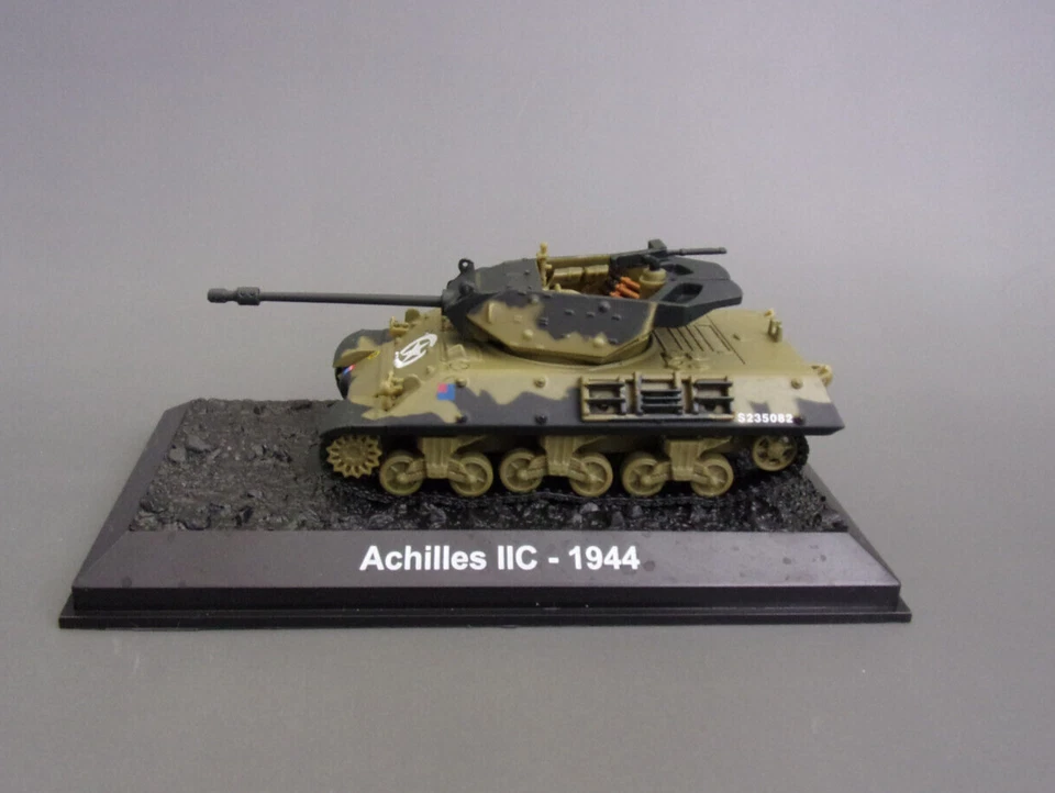 M10 Achilles Tank Destroyer 1/72 Diecast Amercom - Image 1 of 1