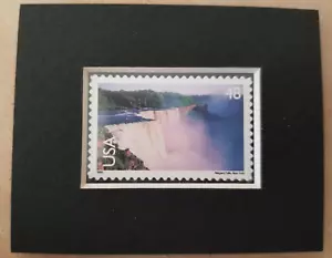 FRANCOBOLLO ORIGINALE AMERICANO OPACO INUTILIZZATO IN ONORE DELLE CASCATE DEL NIAGARA - Foto 1 di 2