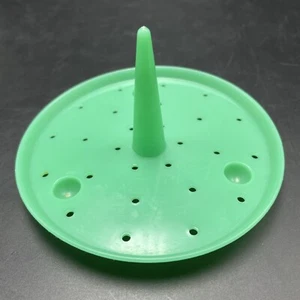 Tupperware Jadeite Green Crisp It Lettuce SPIKE #681 Replacement Spike Only Vtg - Picture 1 of 8