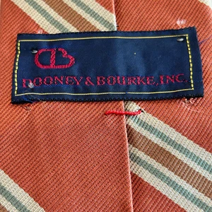 Vintage Dooney & Bourke Woven Quilted Striped Italian Silk Orange and Brown Tie - Picture 1 of 8