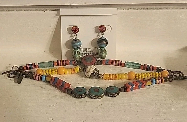 3 pulseras y pendientes Vanessa Mooney Foto 1 de 4