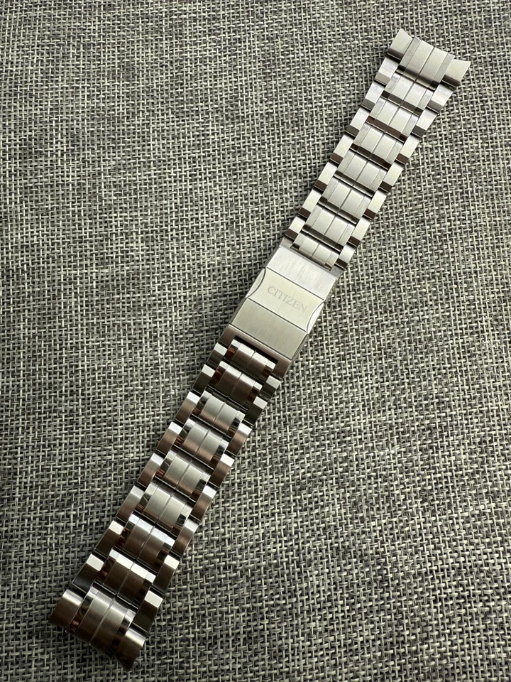 Citizen NB1031-53L Grand Touring 9012-S092299 SIGNATURE Bracelet Metal band - Image 1 of 4