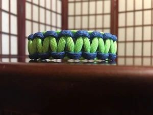 NFL Seattle Seahawks Football Color Theme Blue Rush Green 8.5" Paracord Bracelet - Picture 1 of 4