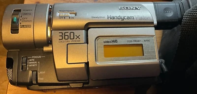 Vintage Sony Steady Shot HandyCam Vision w/samsonite case, works 1 owner - Image 1 of 4