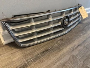 1998-2004 Cadillac Seville STS Front Upper Grill with Emblem PN#25653113 - Picture 1 of 7