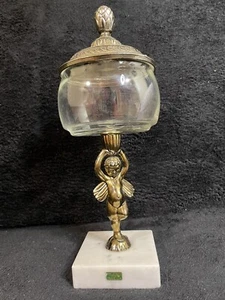 Angel Baby en un pedestal con plato de vidrio montado en mármol hecho en Italia querubín - Imagen 1 de 12