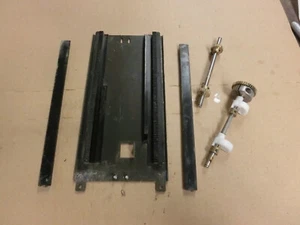 Rack and Pinion Assembly w/ Guides and gears (6102) - Picture 1 of 2