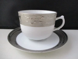PORZELLAN ARGENTATUS PLATIN TASSE & UNTERTASSE - 2 1/2" -1302I - Bild 1 von 3