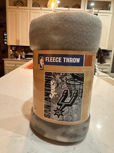San Antonio Spurs NBA Basketball 50x60 Fleece Throw Blanket - Picture 1 of 3