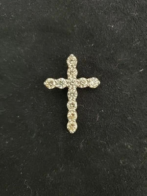 Diamond And Platinum Cross Pendant, 1.21ct, 2.558g Pt 900 - Image 1 of 3