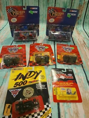 Lote Círculo Ganadores/Campeonato de Carreras Matchbox Coleccionables 1:64 Lote de Coches De Colección Foto 1 de 4