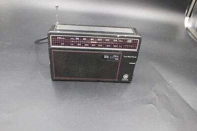 Vintage GE Radio General Electric AM FM Two-Way Power Portable Model 7-26600 80s - Image 1 of 4