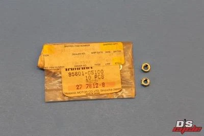 Tuerca de palanca de interruptor Yamaha 2 IT400 IT490 YZ490 YZ260 XS1100 TT500 #95601-05100 NUEVO DE STOCK Foto 1 de 4