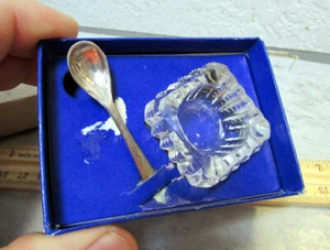vintage glass Salt Cellar and spoon, Great kitchen decor with box - Picture 1 of 1