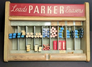 Espositore Piombi e Gomme Parker con Contenuto di Piombo e Gomme - Multitipo - Foto 1 di 24