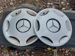 Originale 2x Radkappen Mercedes 202 401 00 24 - Picture 1 of 3