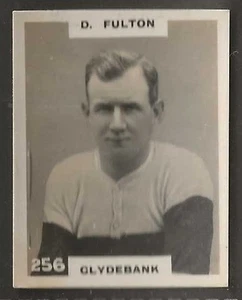 PINNACE FOOTBALL-PHOTO BACK-#0256- CLYDEBANK - D. FULTON - Picture 1 of 2