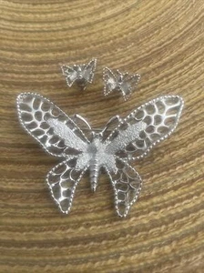 Vintage Ladies Silver Sarah Coventry Butterfly Cocktail Brooch with earrings - Picture 1 of 2