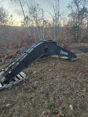 Pluma de excavadora para John Deere 160GLC, 160 P-Tier usada Foto 1 de 4