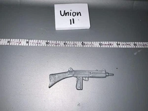 Uzi epoca moderna scala 1/6 - Foto 1 di 1