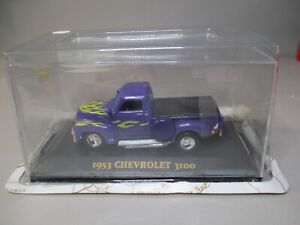 LE8018 ROAD CHAMPS 1:43 Voiture Chevrolet Pick up Chevy 3100 1953 Custom violet