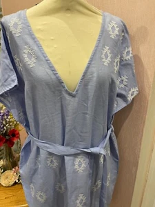 BNWOT LADIES 100% COTTON LINEN FEEL EMBROIDERED BEACH TOP FREE SIZE SKY BLUE - Picture 1 of 5