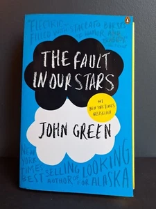 THE FAULT IN OUR STARS by John Green (2014 paperback) - Picture 1 of 3