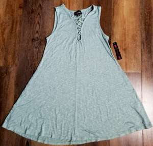 NWT Women's juniors Poof! soft green cover up comfy casual dress size Medium - Picture 1 of 3