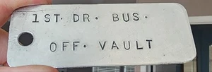RARE VINTAGE THOMASTON MAINE STATE PRISON JAIL GUARD OFFICE VAULT  KEY TAG - Picture 1 of 3