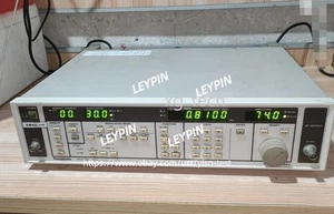 Panasonic VP-8193A 100 kHz to 140 MHz AM - FM - FM Stereo Signal Generator - Picture 1 of 5