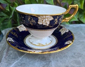 Taza de té y platillo vintage 1971 Royal Crown Derby Vine oro cobalto XXXVI 33/4xH3" - Imagen 1 de 10