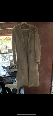 Jaqueta beije longa de camurça pequena - Imagem 1 de 4