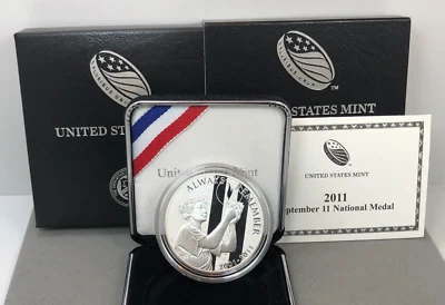 2011 US SEPTEMBER 11 ALWAYS REMEMBER .999 Silver 1oz National Medal w/Box & COA - Image 1 of 4