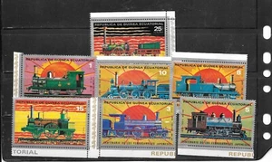 ÄQUATORIALAFRIKA 1972 LOKOMOTIVEN/ EISENBAHN POSTFRISCH XF AKTUELLER STEMPELSATZ - Bild 1 von 1