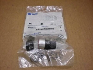 1 NIB ALLEN BRADLEY 800ES-F4 800ESF4 FLUSH PUSHBUTTON RED - Picture 1 of 1