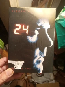 24 Season 2 (DVD, 2009, 7-Disc Set) TV Series Kiefer Sutherland Factory Sealed F - Picture 1 of 7